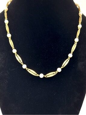 Vintage Gold Filigree Pearl Beaded Necklace Choker